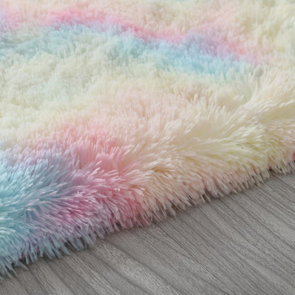 Nordischer Regenbogen-Kuschelteppich fürs Wohnzimmer